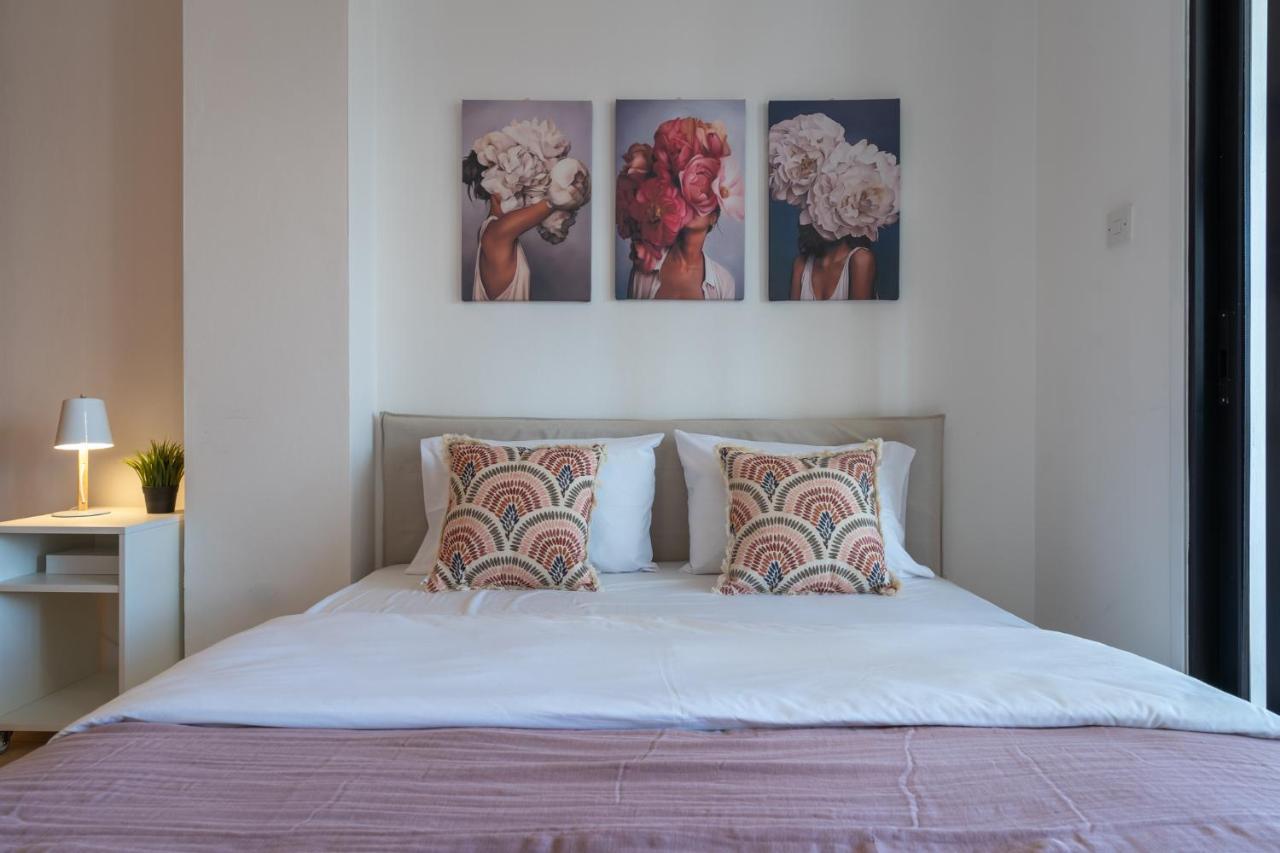 Polyn 1- Bedroom Apartment In Larnaca Ngoại thất bức ảnh